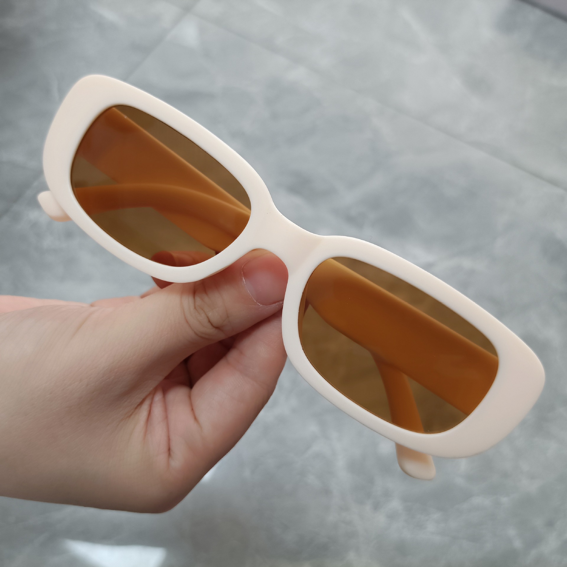 New Small Rectangle Sunglasses - огляд і ціна Street Fashion Photo