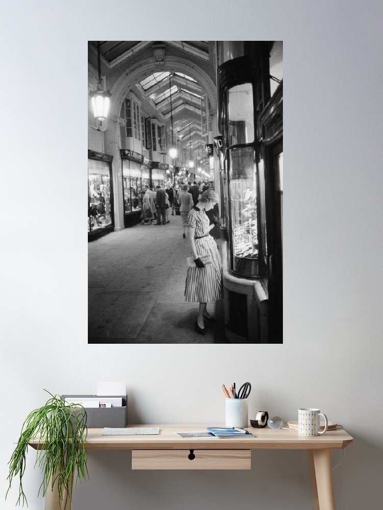 Slim Aarons, Burlington Arcade - огляд і ціна Street Fashion Photographers
