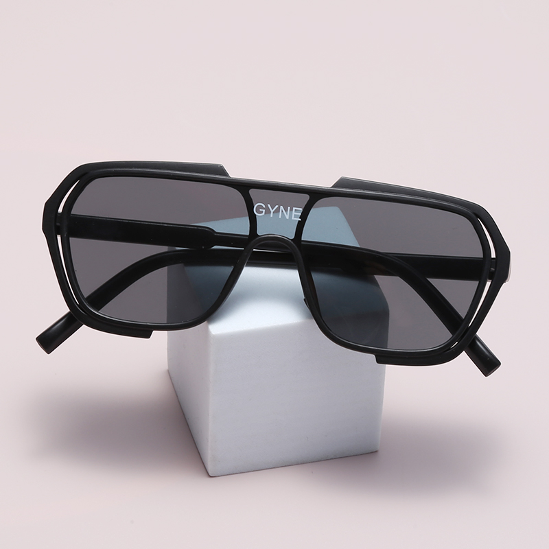 New Sun Block Frame Children's - огляд і ціна Street Fashion Photo